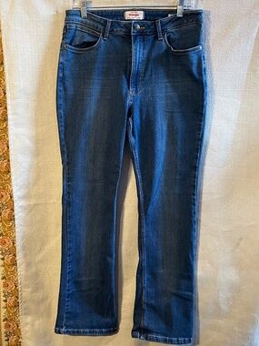 High rise low boot jeans